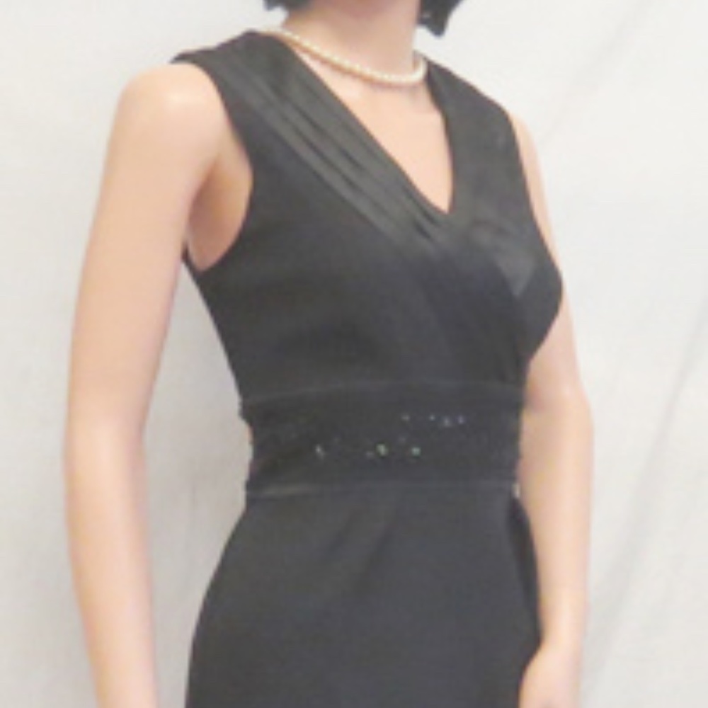 LESLIE FAY Sleeveless Black Satin & Bead Social Dress 10 - Picture 5 of 6